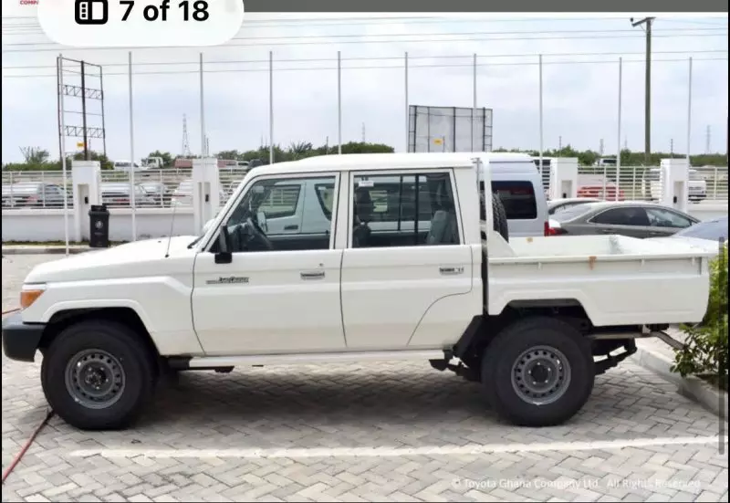 Toyota Land Cruiser Pick Up
