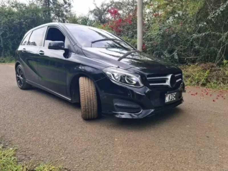 Mercedes-Benz B 180 - 2018