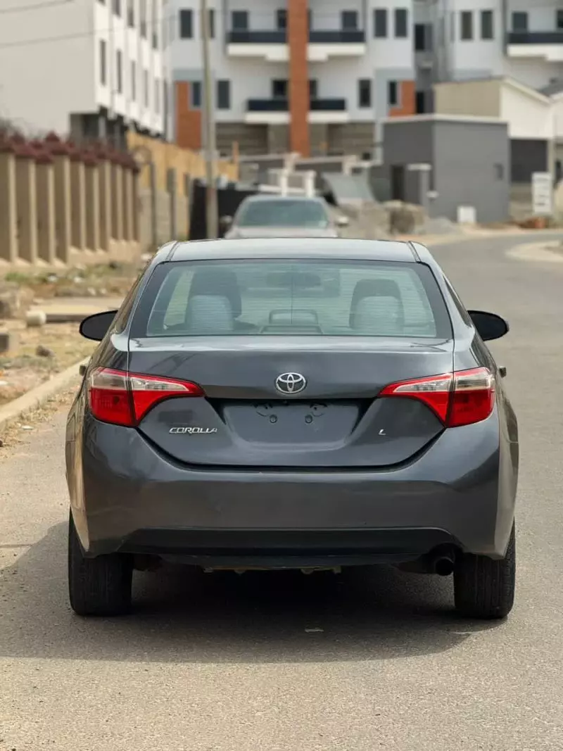 Toyota Corolla   - 2014