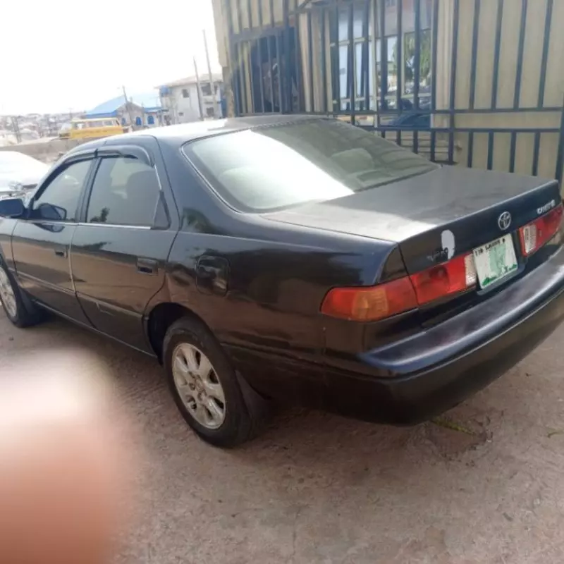 Toyota camry   - 2001