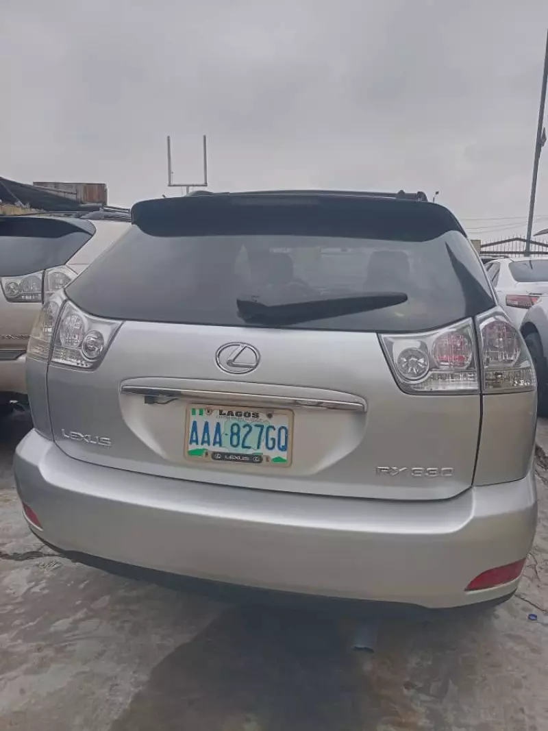Lexus RX 330   - 2004