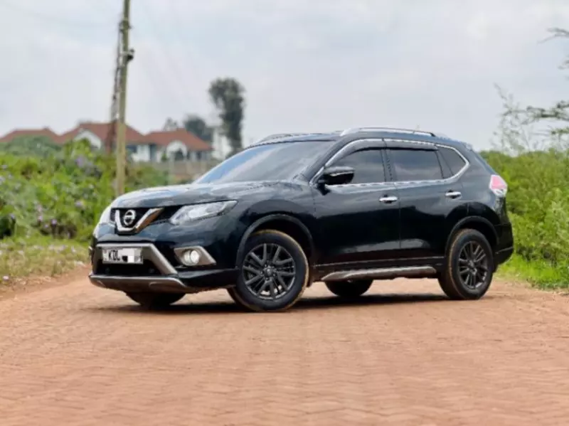 Nissan X-Trail   - 2016