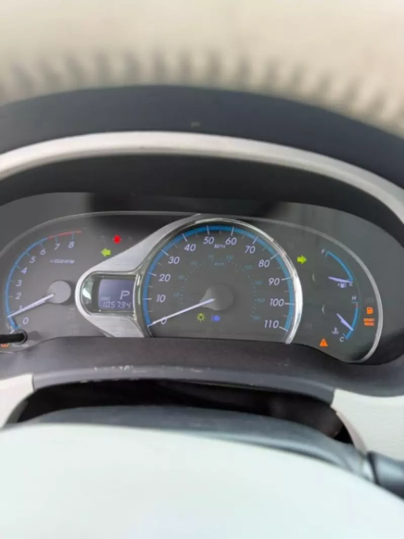 Toyota Sienna   - 2013