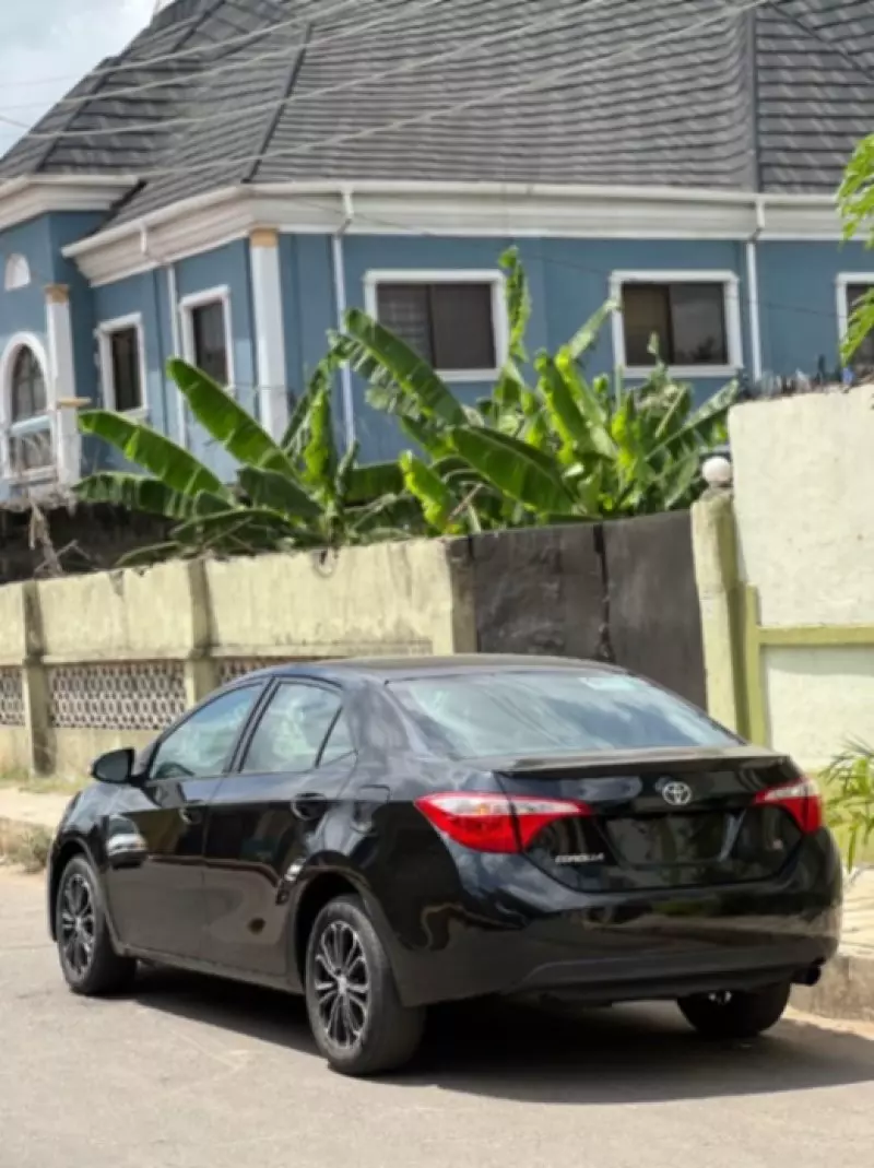 Toyota Corolla Sport   - 2016