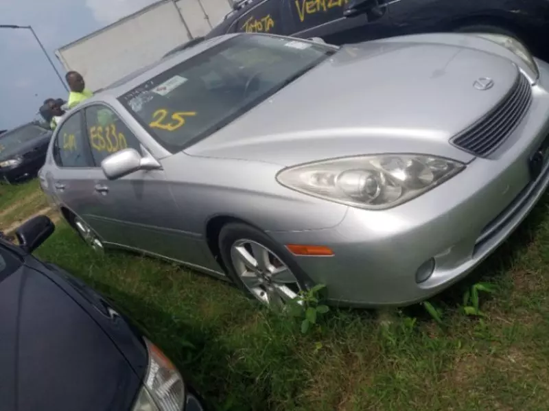 Lexus ES 330   - 2005