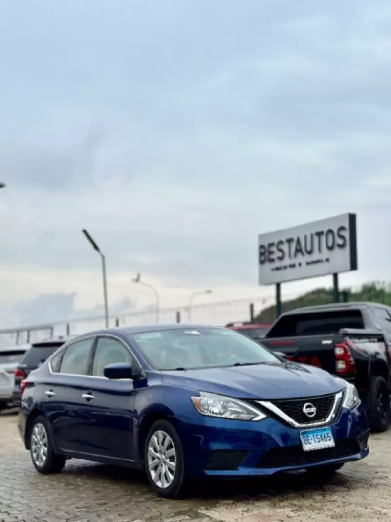Nissan Altima   - 2019