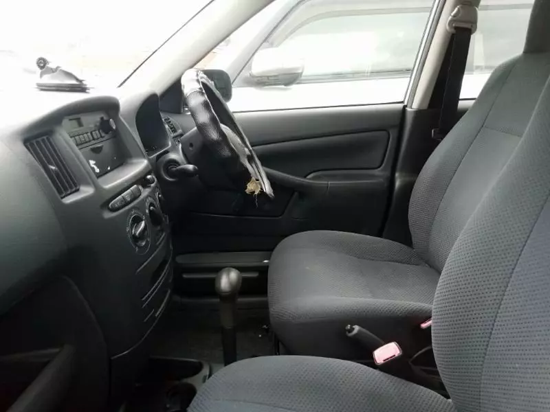 Toyota Probox    - 2011