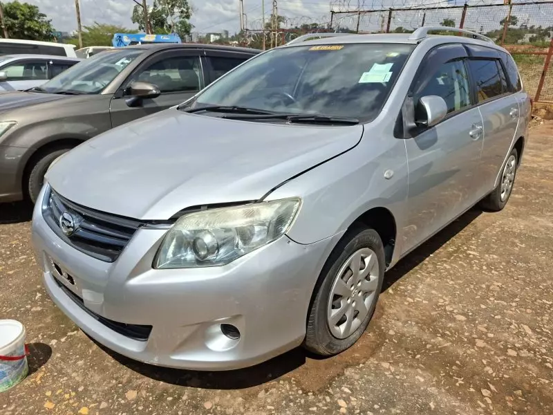 Toyota Fielder - 2012