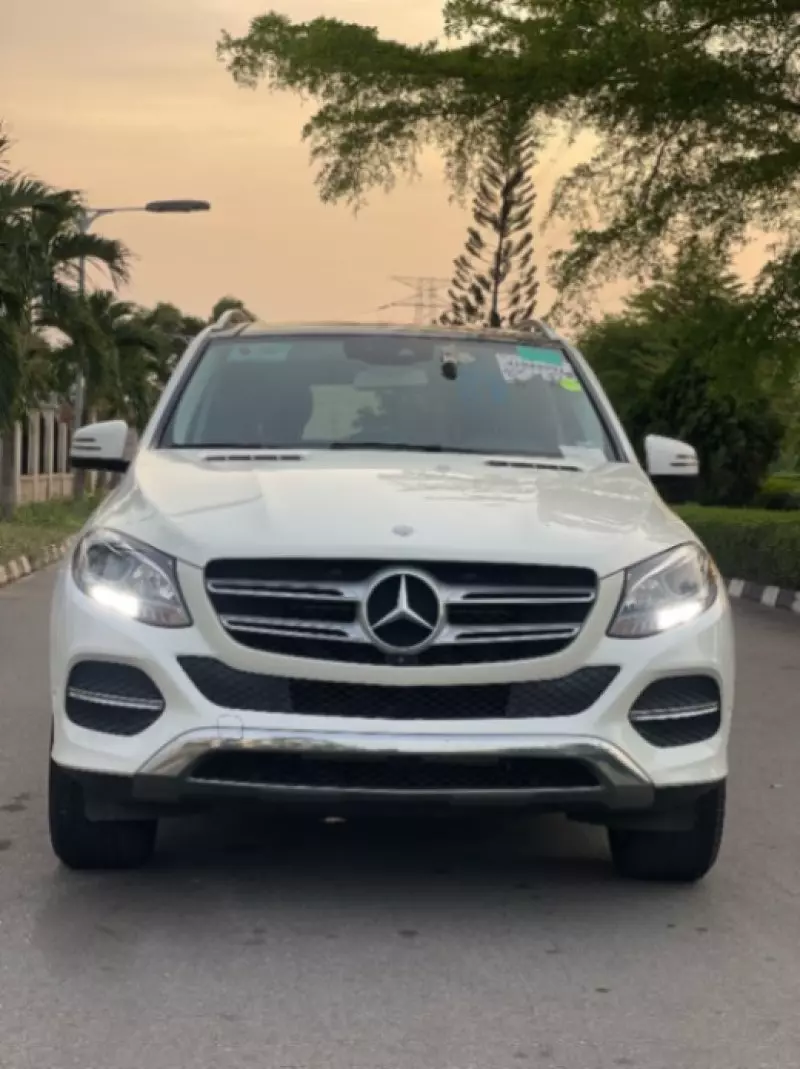 Mercedes-Benz GLE 350   - 2017