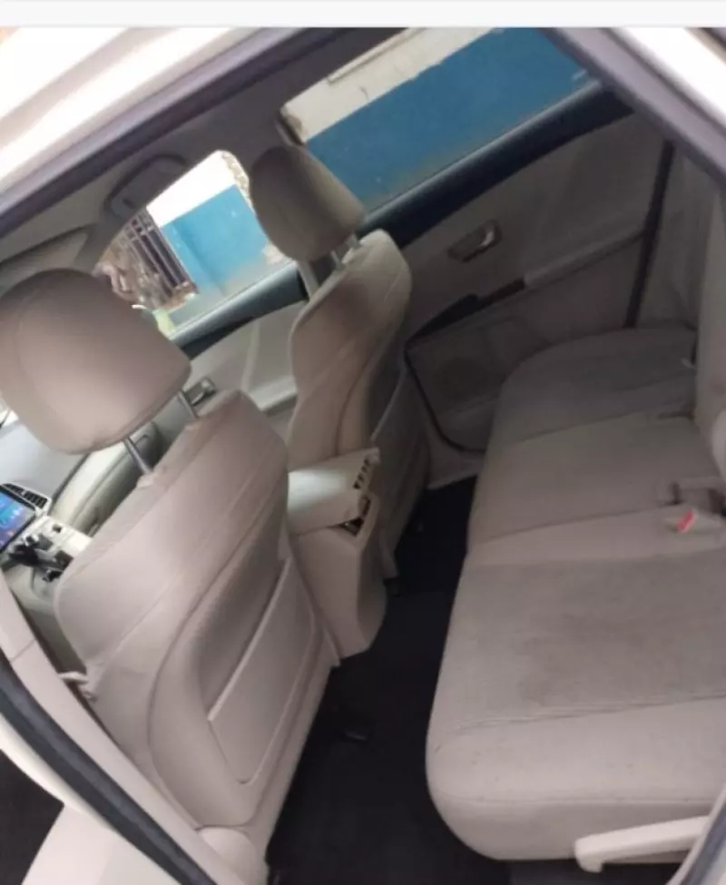 Toyota Venza   - 2013