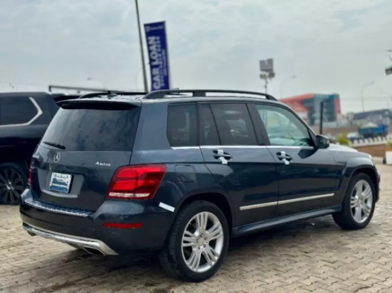 Mercedes-Benz GLK 350   - 2013