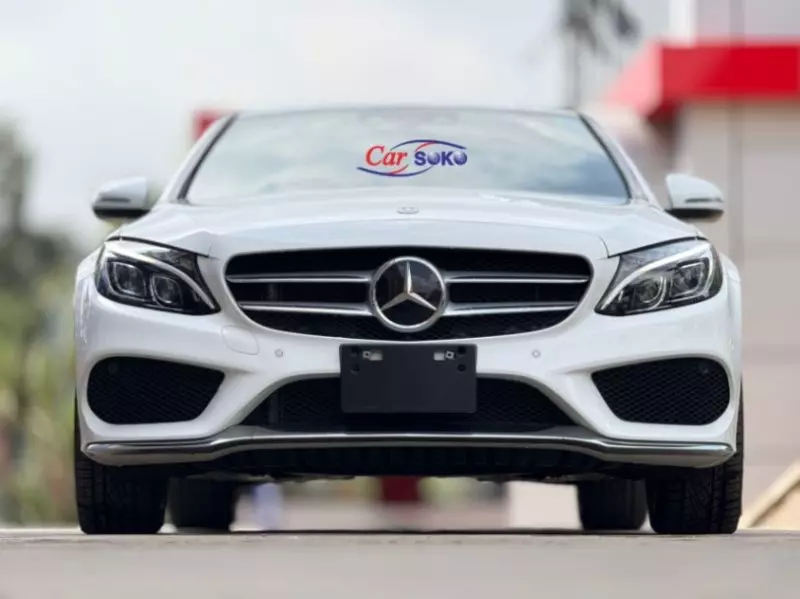 Mercedes-Benz C200   - 2017
