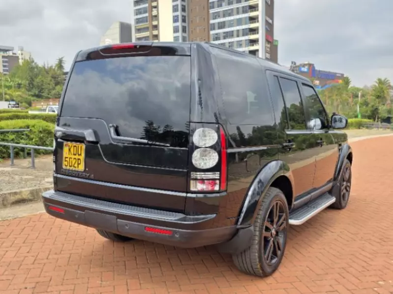 Land Rover Discovery   - 2014
