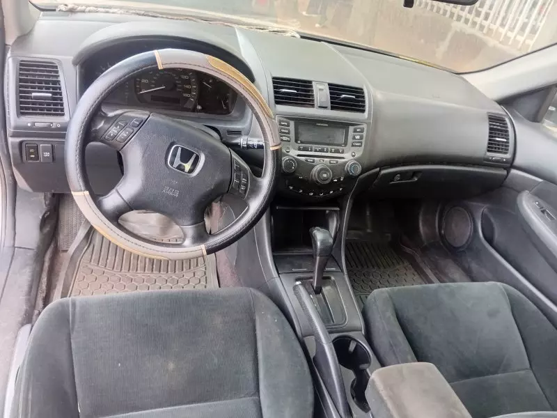 Honda Accord   - 2007
