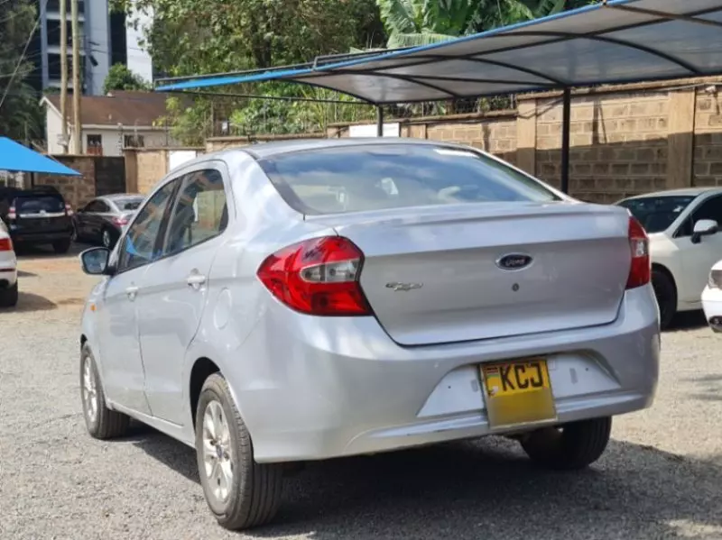 Ford Figo   - 2015