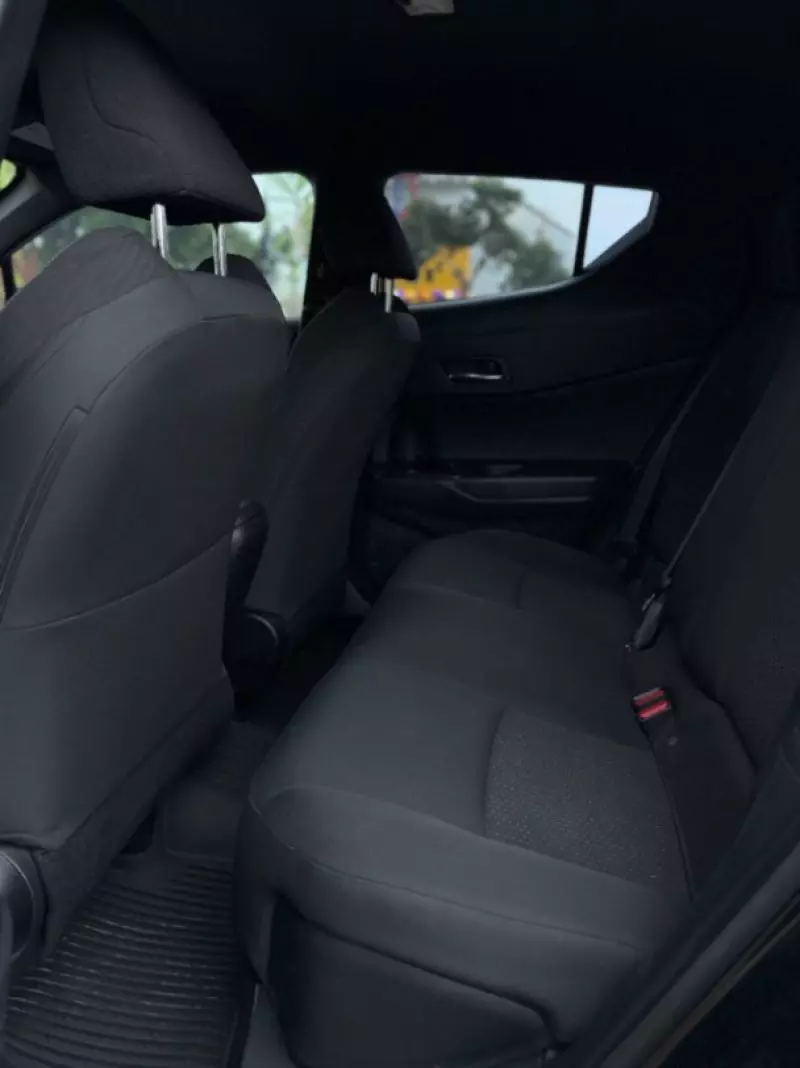 Toyota CH-R   - 2018