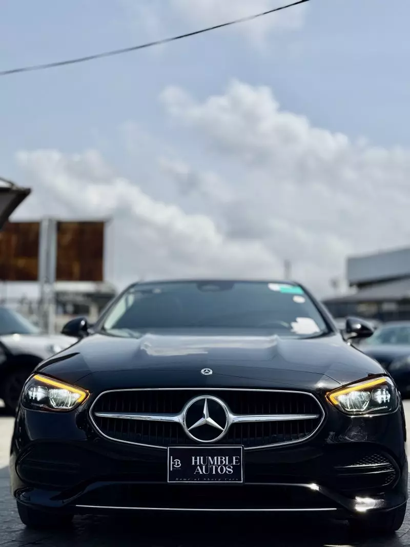 Mercedes-Benz C 300   - 2022