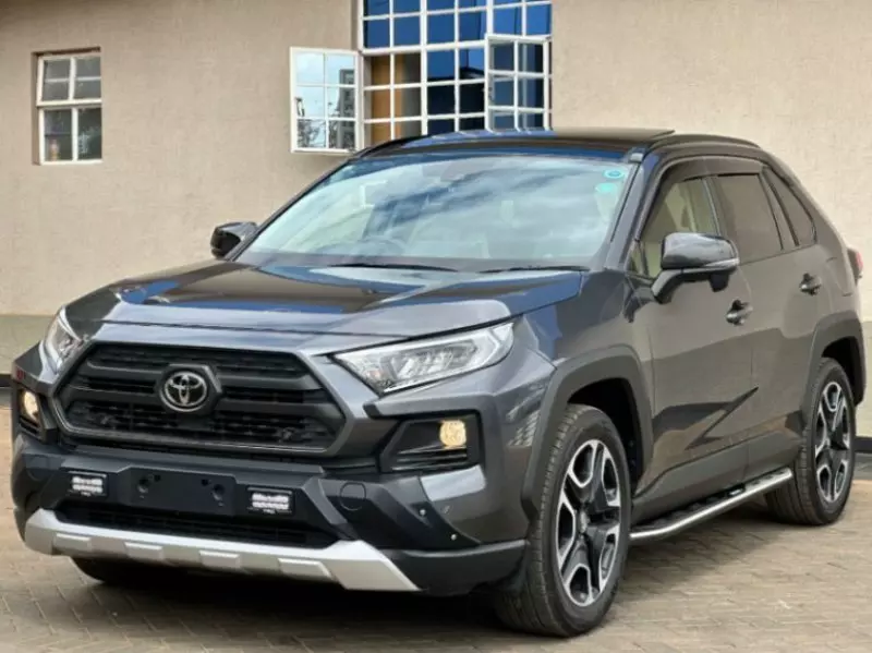 Toyota RAV 4   - 2020