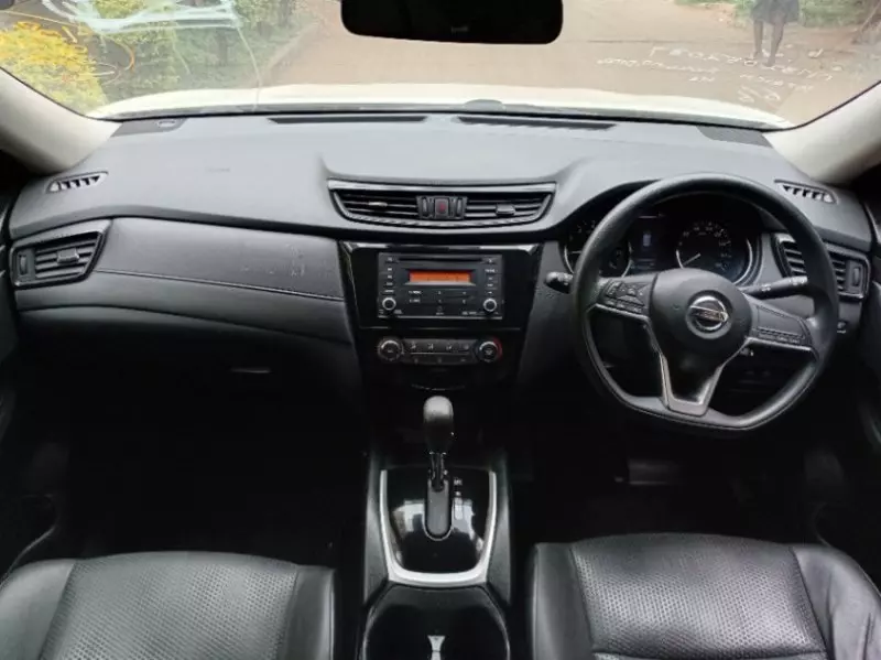 Nissan X-Trail   - 2018