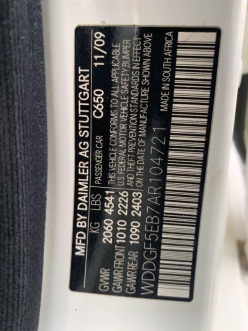 Mercedes-Benz C-Class   - 2010