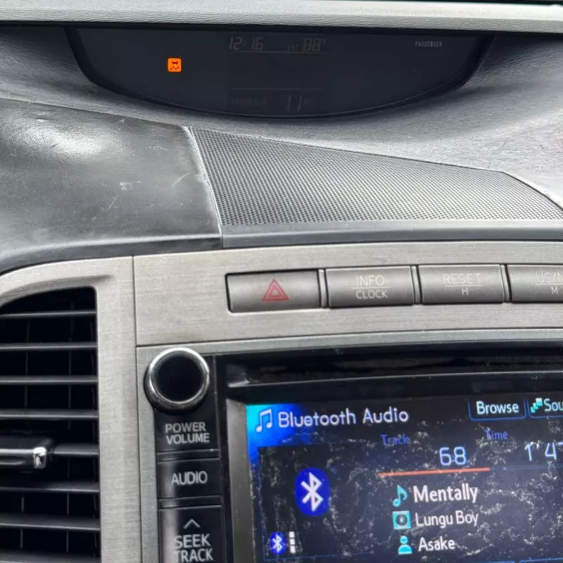 Toyota Venza   - 2013