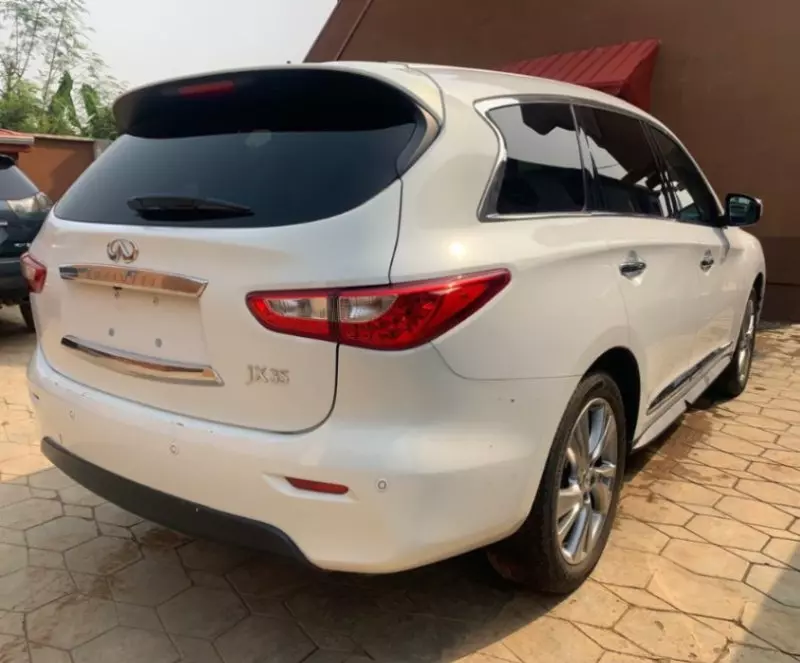 Infiniti JX   - 2013