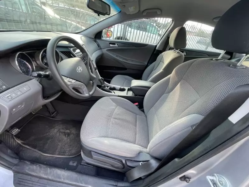 Hyundai Sonata   - 2014
