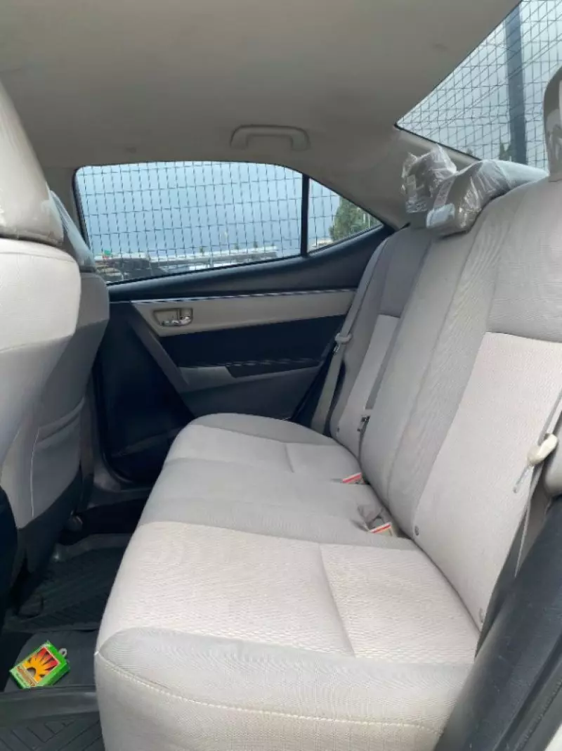 Toyota Corolla   - 2014