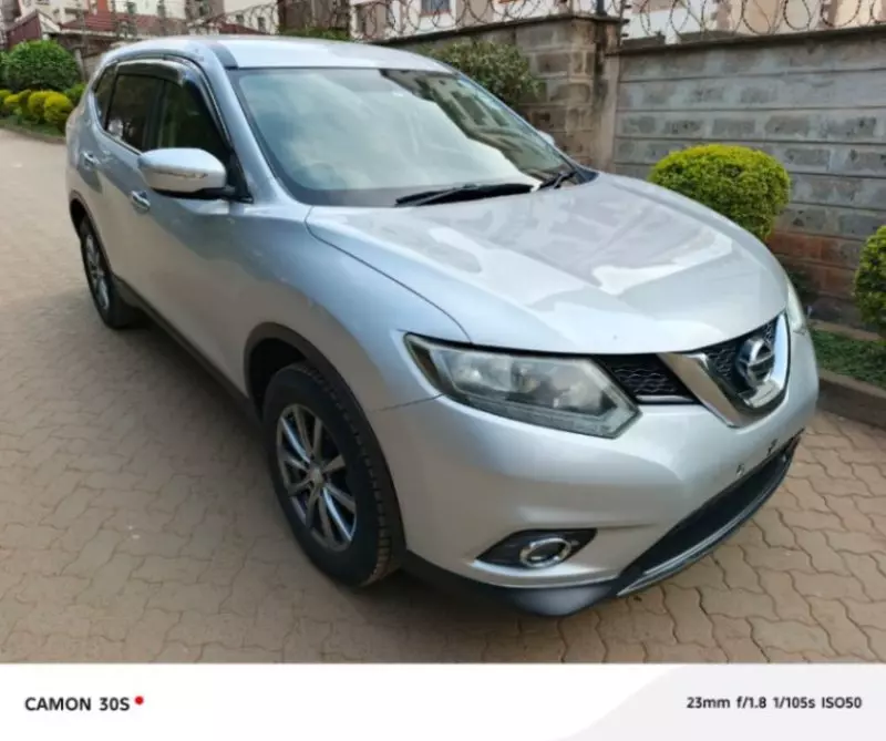 Nissan X-Trail   - 2017