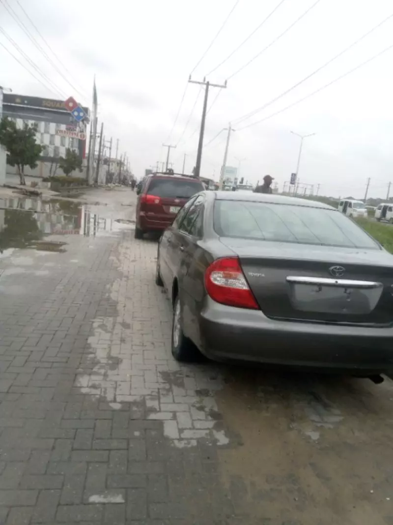 Toyota Camry   - 2003