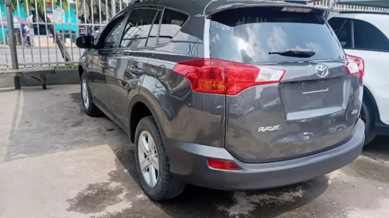 Toyota RAV 4   - 2014