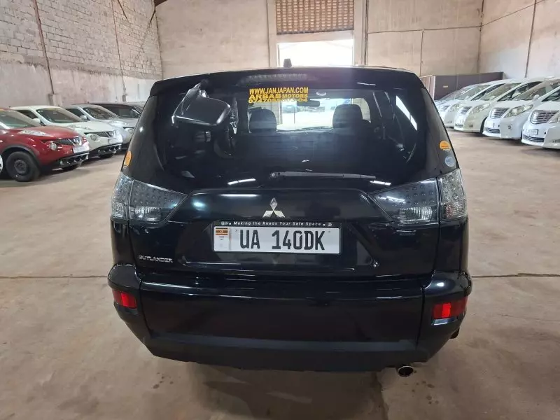 Mitsubishi New Outlander   - 2012