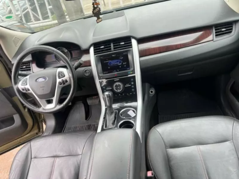 Ford Edge - 2013