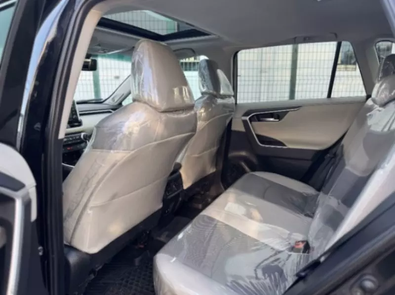 Toyota Rav4   - 2019