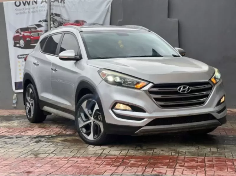 Hyundai TUCSON   - 2017