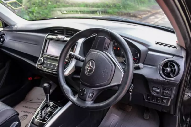 Toyota Fielder    - 2015
