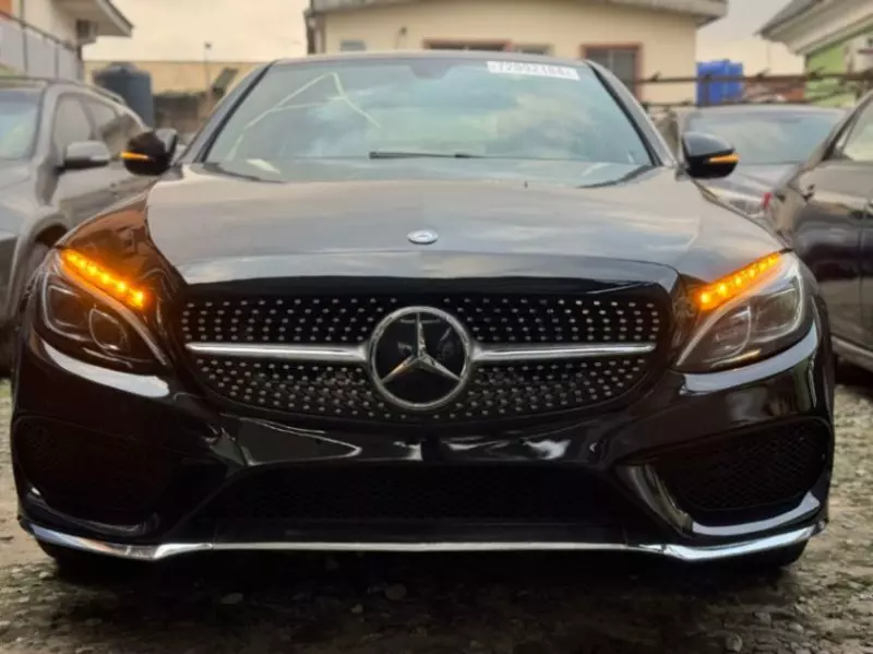Mercedes-Benz CLA 250   - 2015