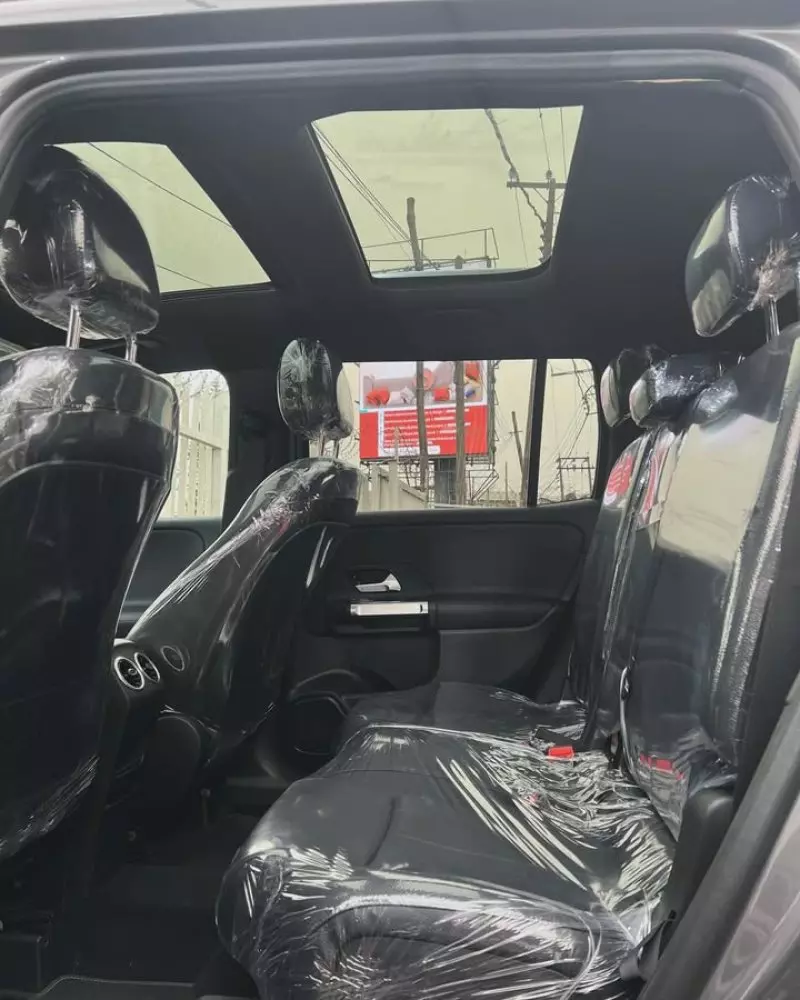 Mercedes-Benz GLB 250   - 2020