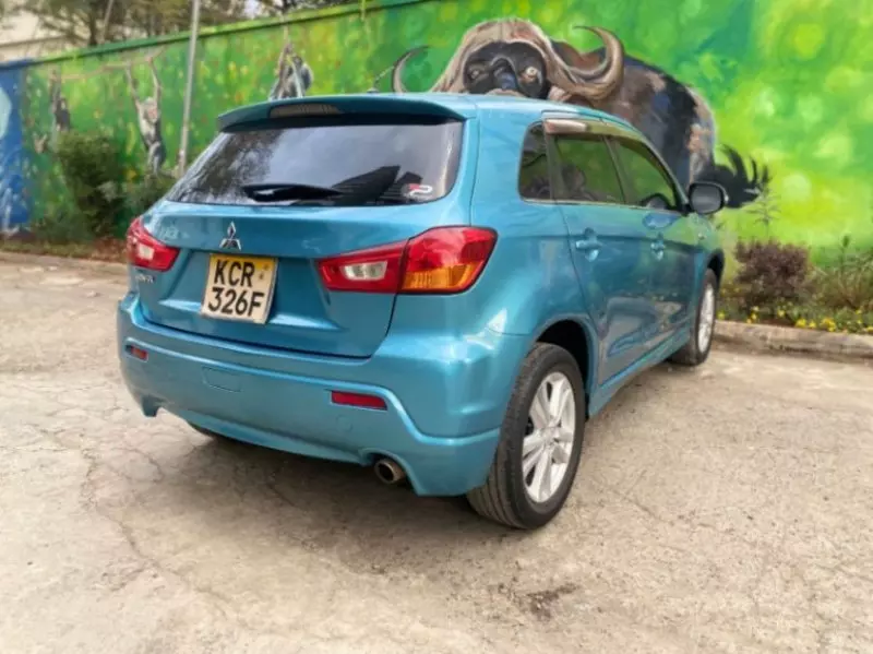Mitsubishi RVR   - 2011
