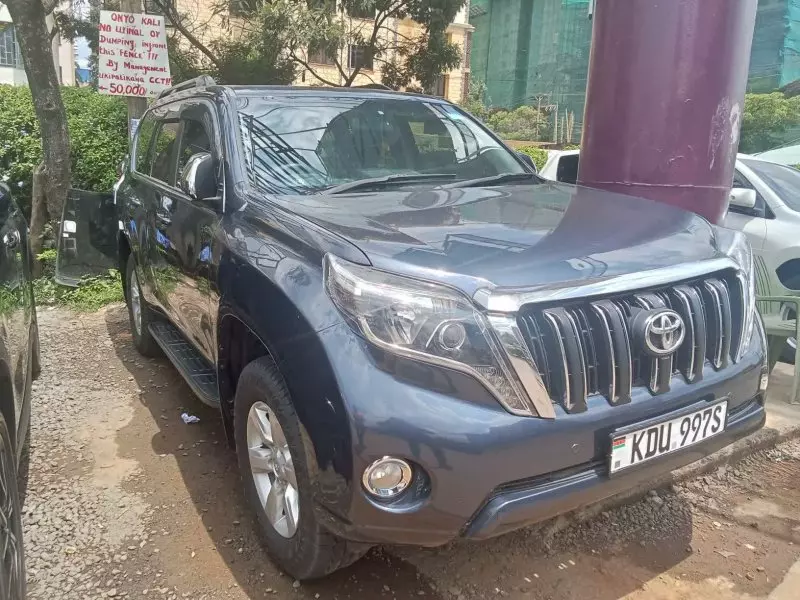 Toyota Prado - 2013