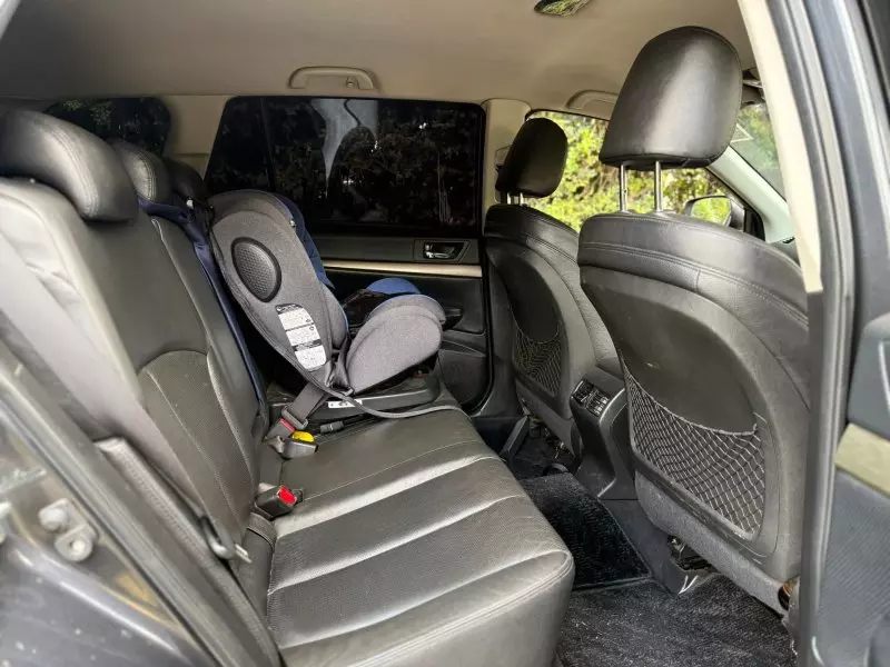 Subaru Legacy   - 2012