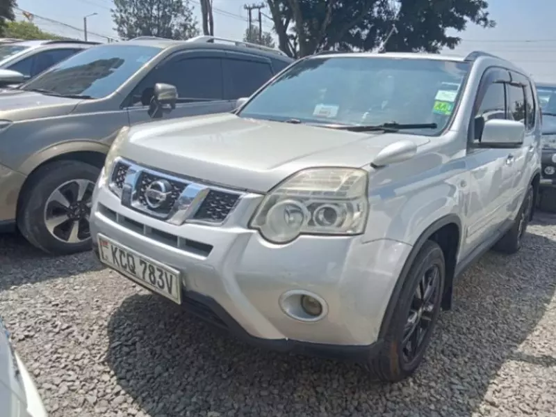 Nissan X-Trail   - 2011