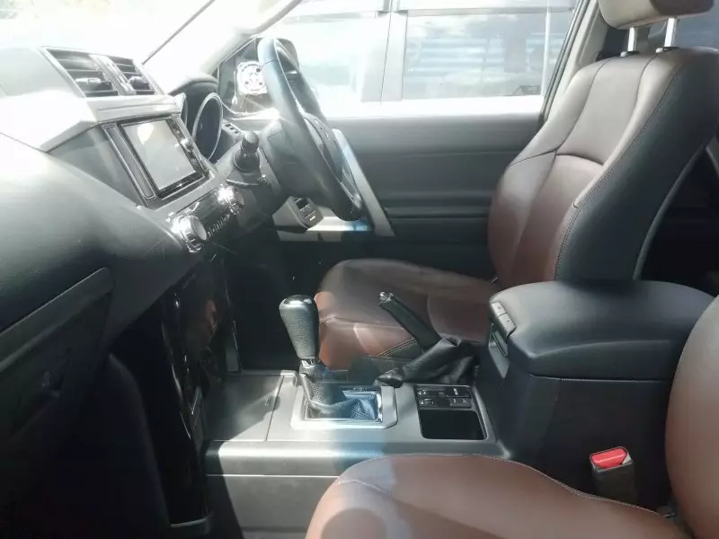 Toyota Landcruiser Prado   - 2016