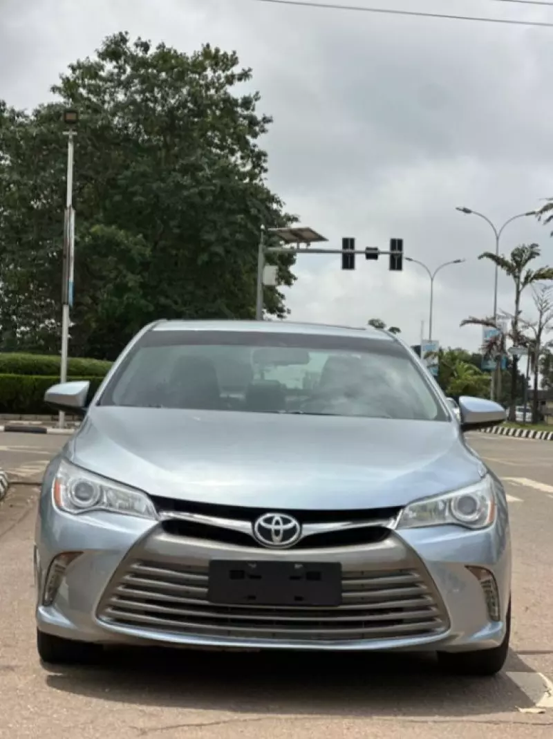 Toyota Camry   - 2015