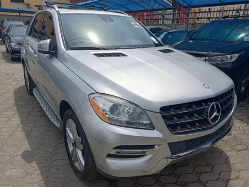 Mercedes-Benz ML 350