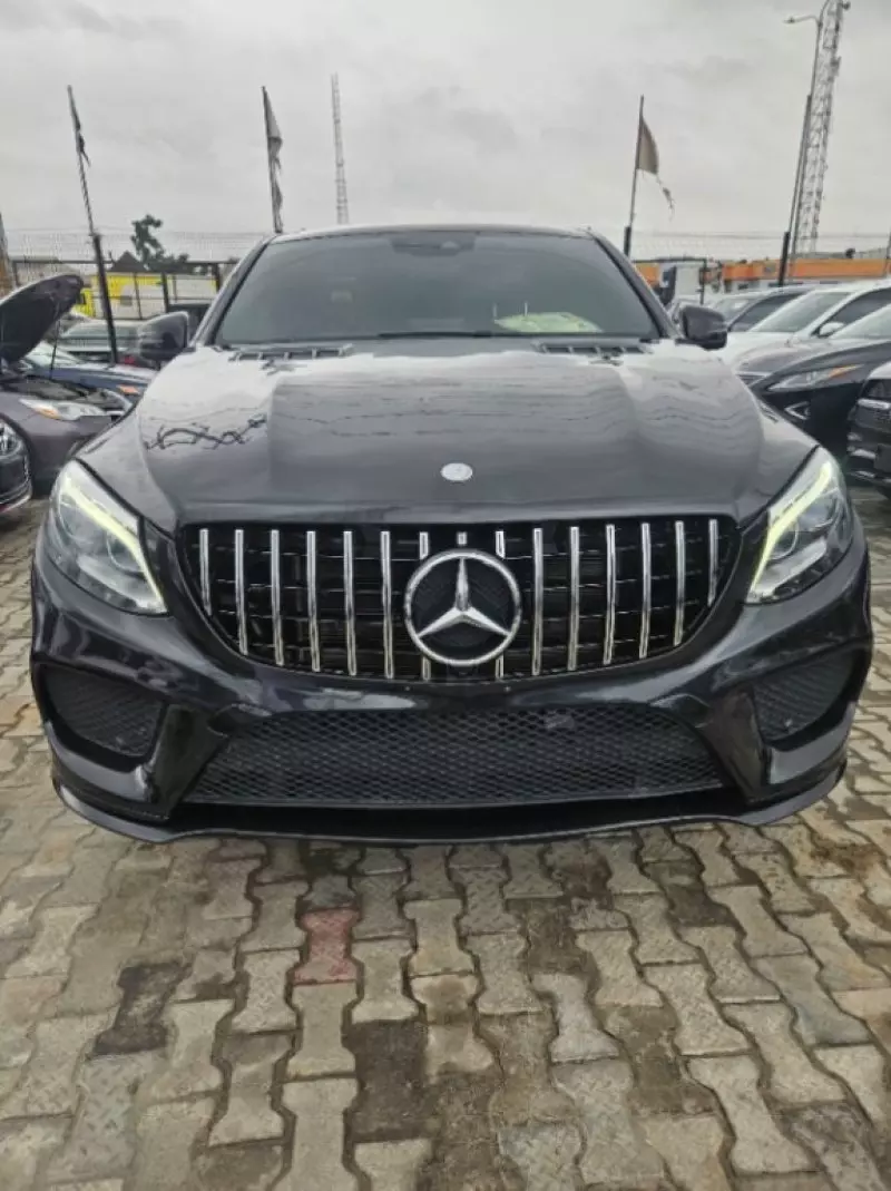 Mercedes-Benz GLE 43 AMG   - 2016