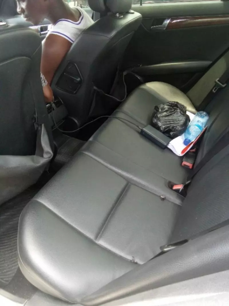 Mercedes-Benz C-Class - 2009