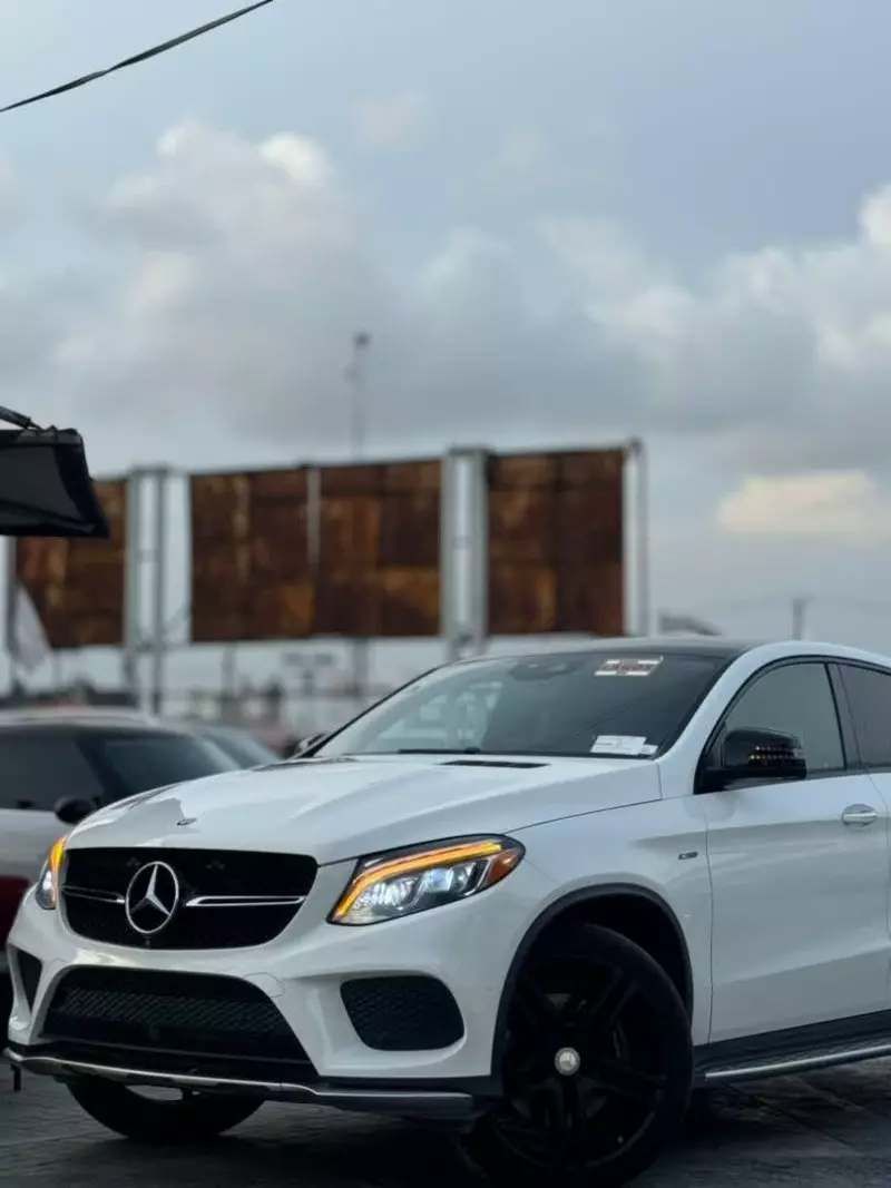 Mercedes-Benz GLE 450   - 2016