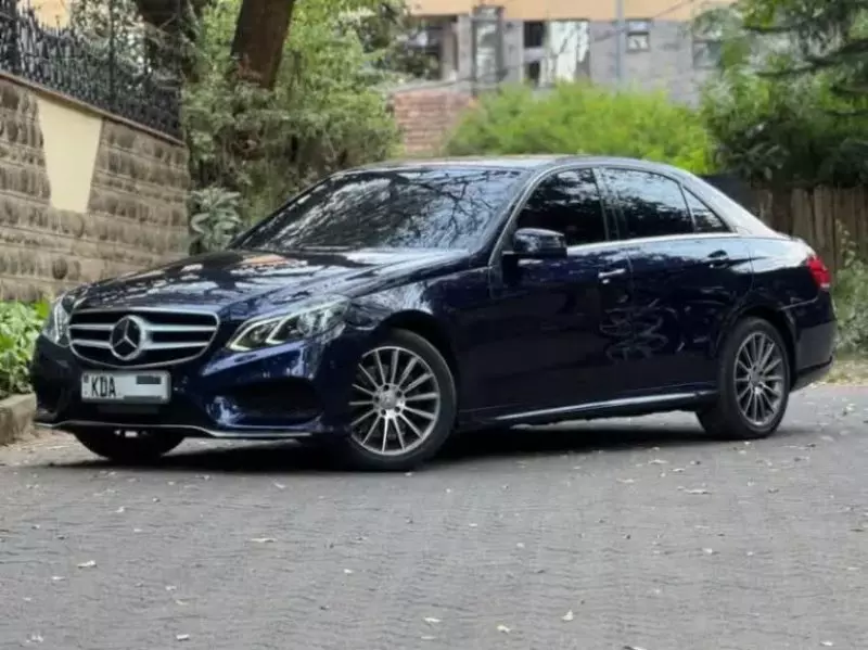 Mercedes-Benz E250   - 2015