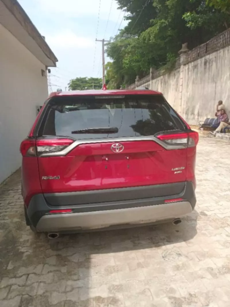 Toyota RAV 4